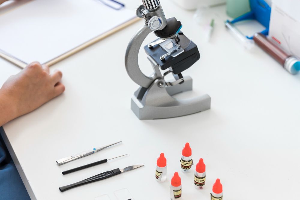 School Chemistry Lab Equipments